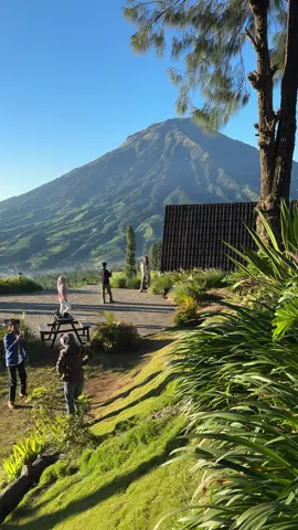 Temanggung secantik ini 🥹 Jasa dokumentasi wisata/gunung area jawatengah silahkan dm 🤳🏻 #dokumentasiwisata #privattrip #posongtemanggung #wisatatemanggung #fyp 