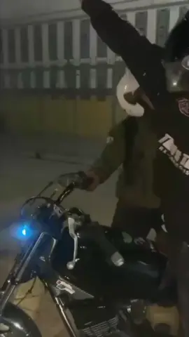 #fypdongg #rxkingsubang👑 #byangkerokstyle #byangkerokjalanan #jambrettamfan135cc 