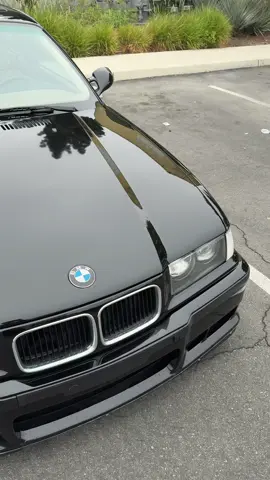 lost my front lip on the freeway 🫠  #fyp #e36 #cartiktok #bmwclassic #bmw 