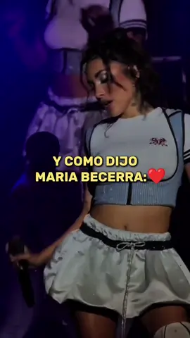 Extrañando estar contigo 😞❤️‍🔥 #mariabecerra #fyp #songtime 