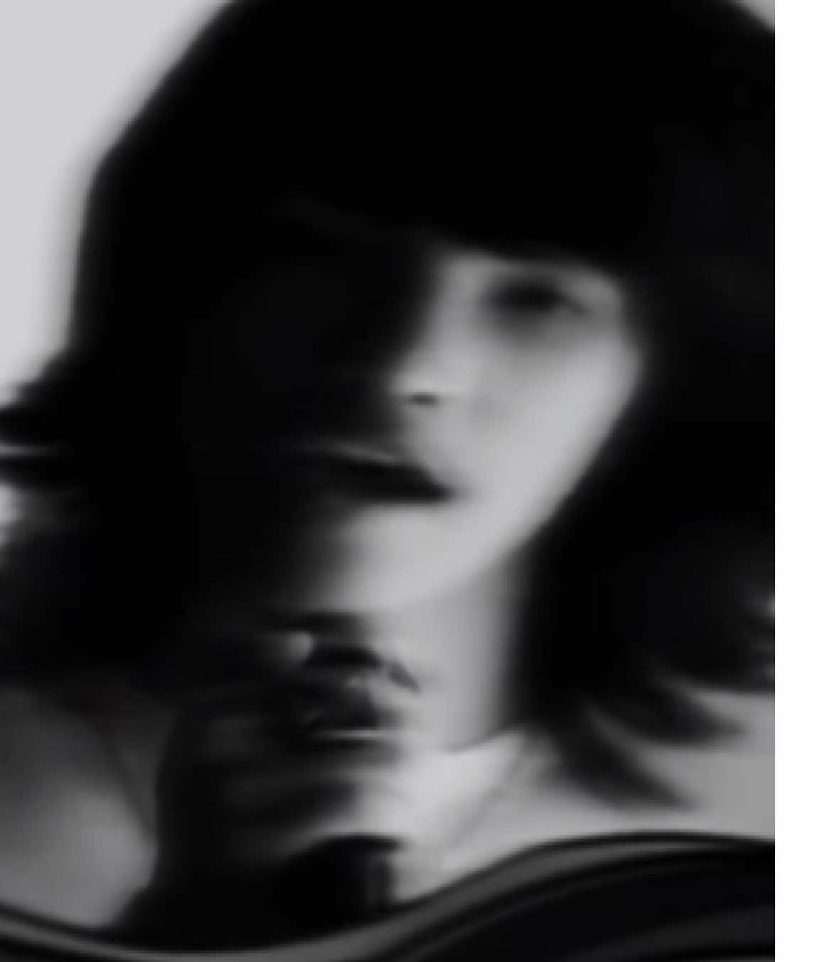 Drama Stream - ด้วยความคิดถึง (2005)                                                              จากอัลบั้มแรก “Tales” ที่วางจำหน่ายในปี พ.ศ.2548 ภายใต้สังกัด More Music ในเครือ GMM Grammy                                                              โดยมีสมาชิก : เต๋า (ร้องนำ)                         ระ (กีต้าร์)                         ดำ (เบส)                         มอส (กลอง)                                                              #DramaStream #ด้วยความคิดถึง #ดราม่าสตรีม #ดรามาสตรีม #Tales #MoreMusic #GMMGrammy #2005 #2548 #05 #underground #เมทัลไทย #ที่รัก #90s #2000s #emo #punk #rock #punkrock #alternative #numetal #metal #alternativemetal #grunge #hardrock #เพลงเพราะ #เพลงฮิตtiktok #เพลงลงสตอรี่ #เพลงดังtiktok #เพลงเศร้า #เพลงฮิต #เพลงใหม่มาแรง #เพลงเพราะโดนใจ #เพลงดี #เพลงเก่า #เพลงเก่าที่คิดถึง #เพลงมาแรง #เพลงมันโดน #วันวาน #ยังจํากันได้มั้ย #ย้อนยุค #ขาวดํา #ที่สุดแห่งปี #รู้จากtiktok #สาระความรู้ #ดูให้จบ #วัยรุ่น #วันนี้ในอดีต #เอาขึ้นหน้าฟีดที #เทรนด์วันนี้้ #ดันขึ้นฟีดที #ฟีดดดシ #ฟีดดด #ฟีด #ยืมลงสตอรี่ได้ #บันเทิงtiktok #สนุกสนาน #เศร้า #รัก #เตือนภัย #feed #foryoupage #fypシ #fyp #fy #explore #วงใต้ดิน #creatorsearchinsights #thailand🇹🇭 #pov #mv #musicvideo #genz #geny #genx #millennial #millenium #คนไทยรู้ทัน #หวานเจี๊ยบ #เพลงนอกกระแส #นอกกระแส #ตามกระแส #เมทัล #vintage #analog #blackandwhite #lyrics #numetalmusic #บอกต่อ #ฟีดเถอะขอร้อง #สตอรี่ความรู้สึก #music #oldsong #fyppppppppppppppppppppppp #เนื้อเพลง #alternativeheavymetal #heavymetal #postemo #postpunk #shoegaze #fryscream #ย้อนวัย #poprock #pop #หนุ่ม #สาว #เข้าใจ #ความรัก #ความรู้สึก #เพลงเก่าเล่าใหม่ #รีโพสต์ให้ที #เทรนวันนี้ #กดใจให้หน่อย #วินเทจ #วินเทน90s #posthardcore #moshpit #รู้เรื่อง #นูเมทัล #emotionalrock 