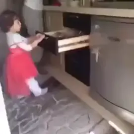 öykü yapma öykü 😂😂 .  .  #videoviral #keşfetbeniöneçıkar #rieels #mizah #komedi 