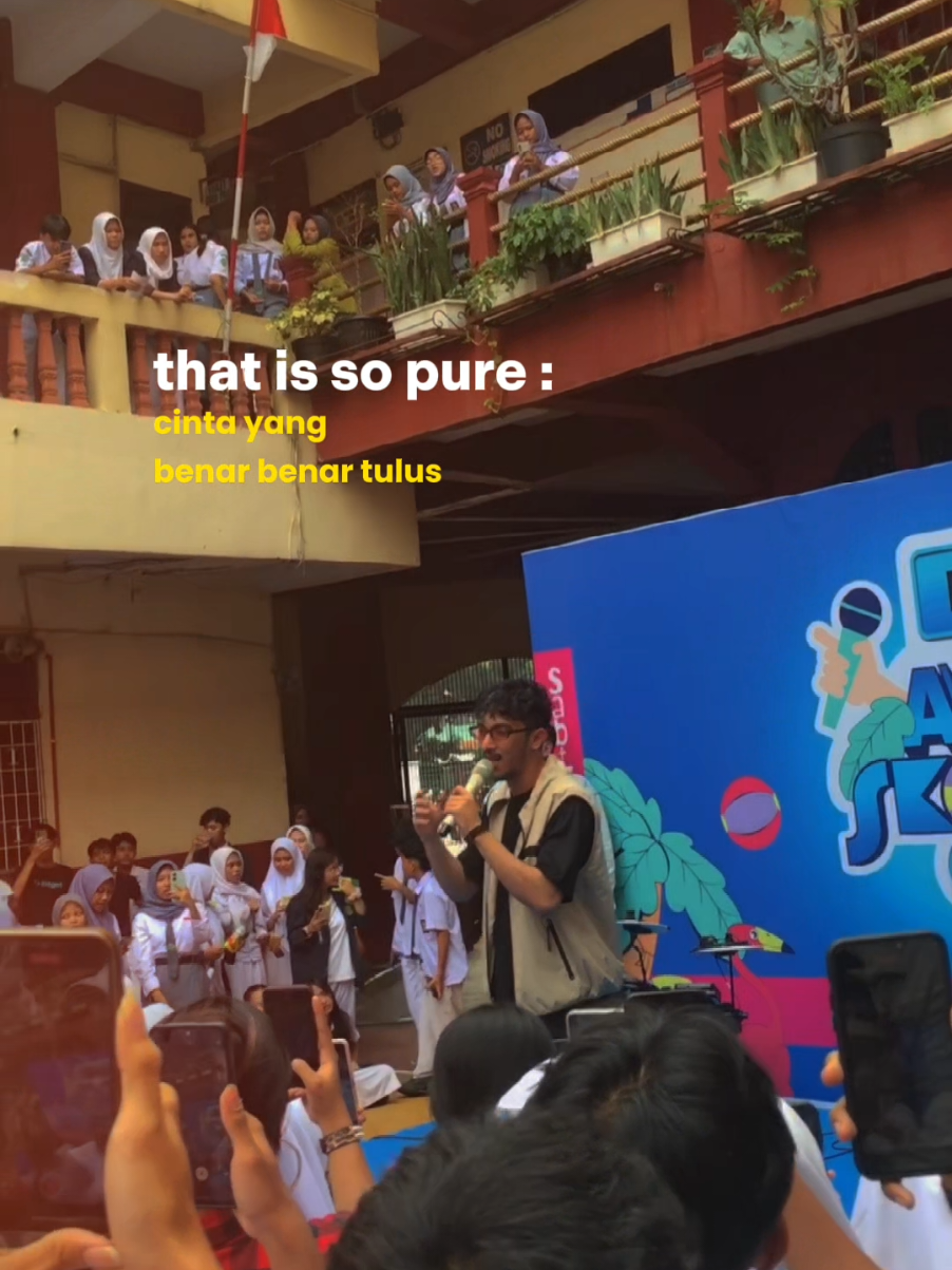Halo Sahabat Somebodys Pleasure dimanapun berada. Coba Tulis di kolom komentar apa alasan kamu masih bertahan sama doi 🦖✨️🤭❤️‍🔥 #azizhedra #somebodyspleasure #fyp #fyppppppppppppppppppppppp #liriklagu 