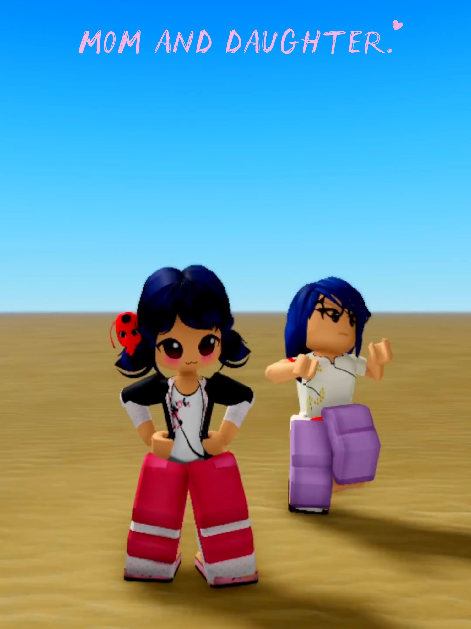 Un video con mi mamá😍 espero les guste, recuerda dar like y comentar!❤️🎀 . . #mamaehija #mamá #elisitatk #mamadeeli #trendingvideo #bailecito #entretenimiento #robloxx #bailesroblox