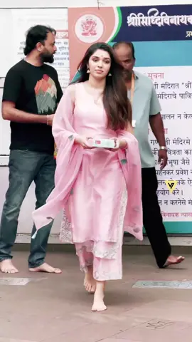 #real #Foryou #foryoupage #kritishetty #Bollywood 