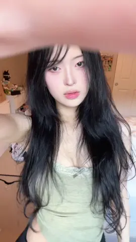 i love boobies so much i wish i had big fat tids #sad #depressed #cryingintheclub #relatable 