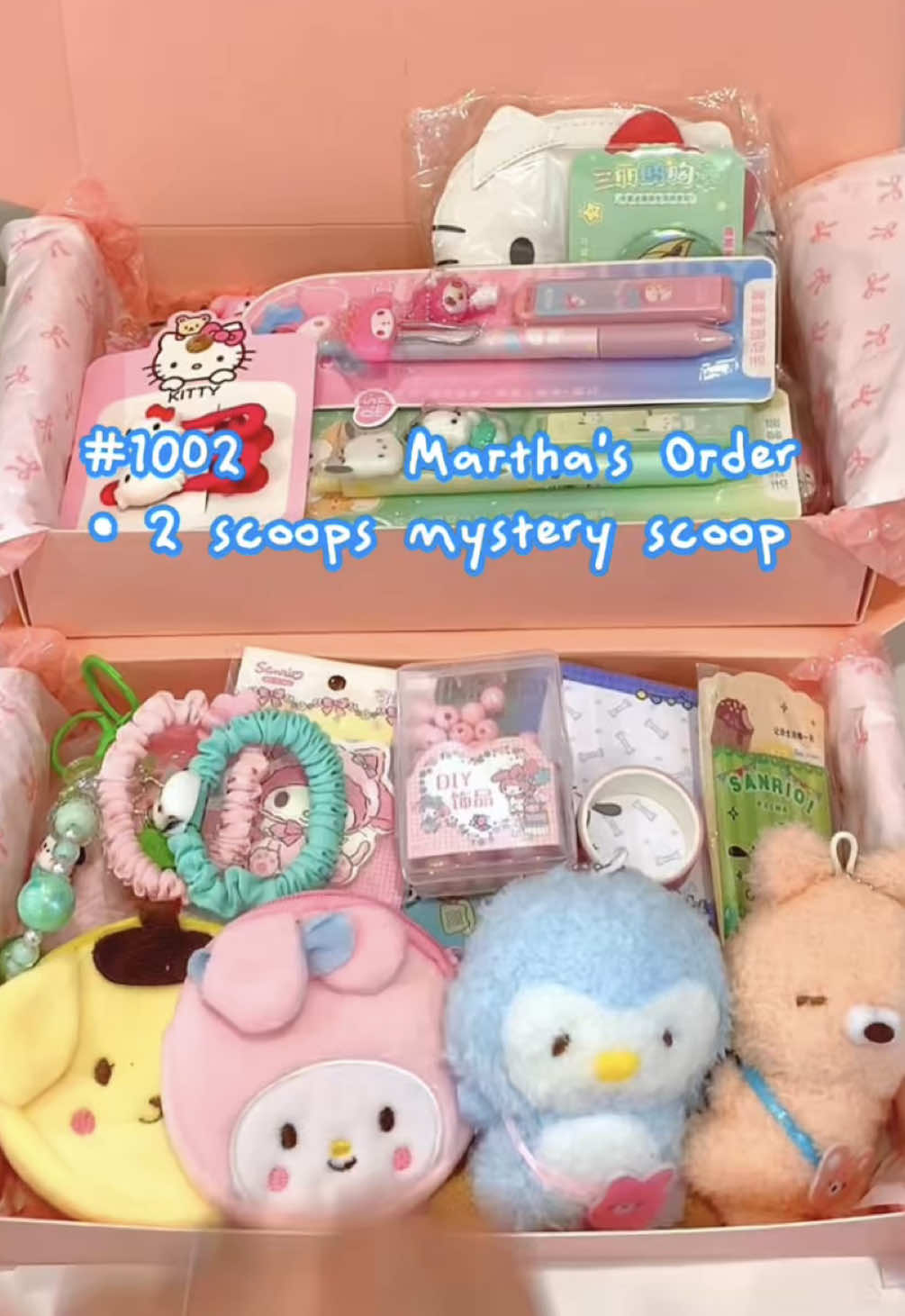 Hi Martha!👋🏻 this is your 2 scoops 💚💗 order, thank you cherry much! #mysteryscoop #luckyscoop #packingorders #asmr #SmallBusiness 
