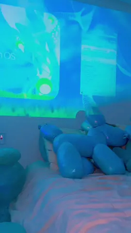 new space loading…. the lighting is so good here I love it! 🪼💿 so much more to go & I can’t wait to get more Frutiger Aero Trinkets! It’s very cozy and ambient in here too!  @alyzea on replay ♻️  #frutigeraero #room #Tech #frutigeraqua #frutigeraeroaesthetic 