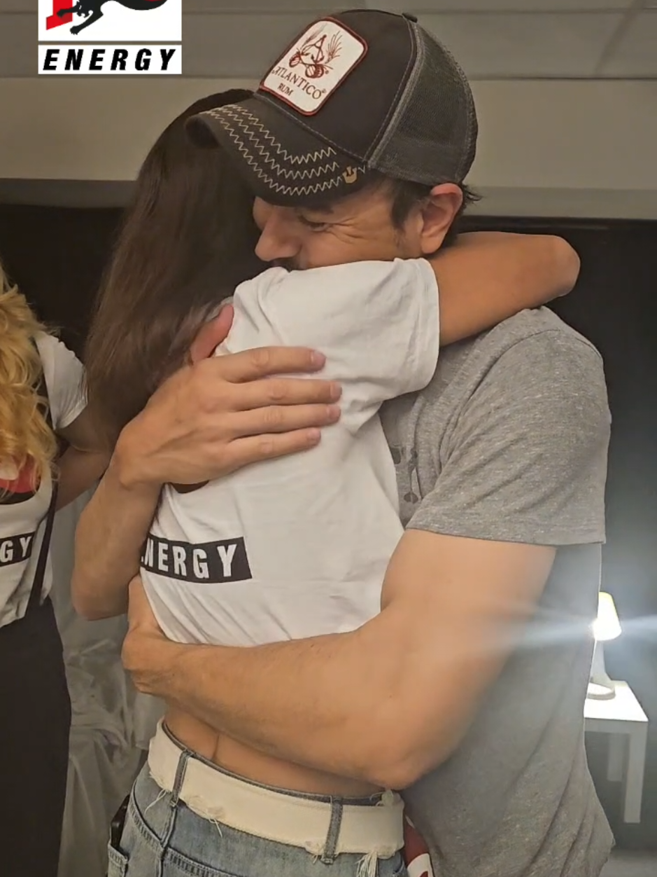 @Enrique Iglesias: Обичам България! 🇧🇬 Имам слабост към София 🫶 #радио #енерджи #концерт #софия #concert 