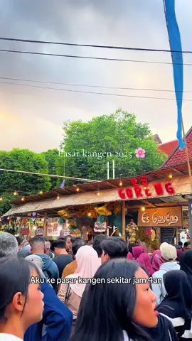 Pasar kangen 2025 di taman budaya Yogyakarta Aku beli walang, nasi tempoyak dan tahu pong Rame banget aku kesitu jam 4an  Apalagi kalo malem, bakalan lebih rame lagi #pasarkangen #tamanbudaya #kangen #makanan #jogja #event 