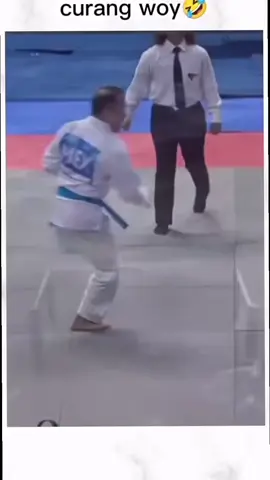 Đang cảm động vì tưởng ôg kia nhường á 🙂