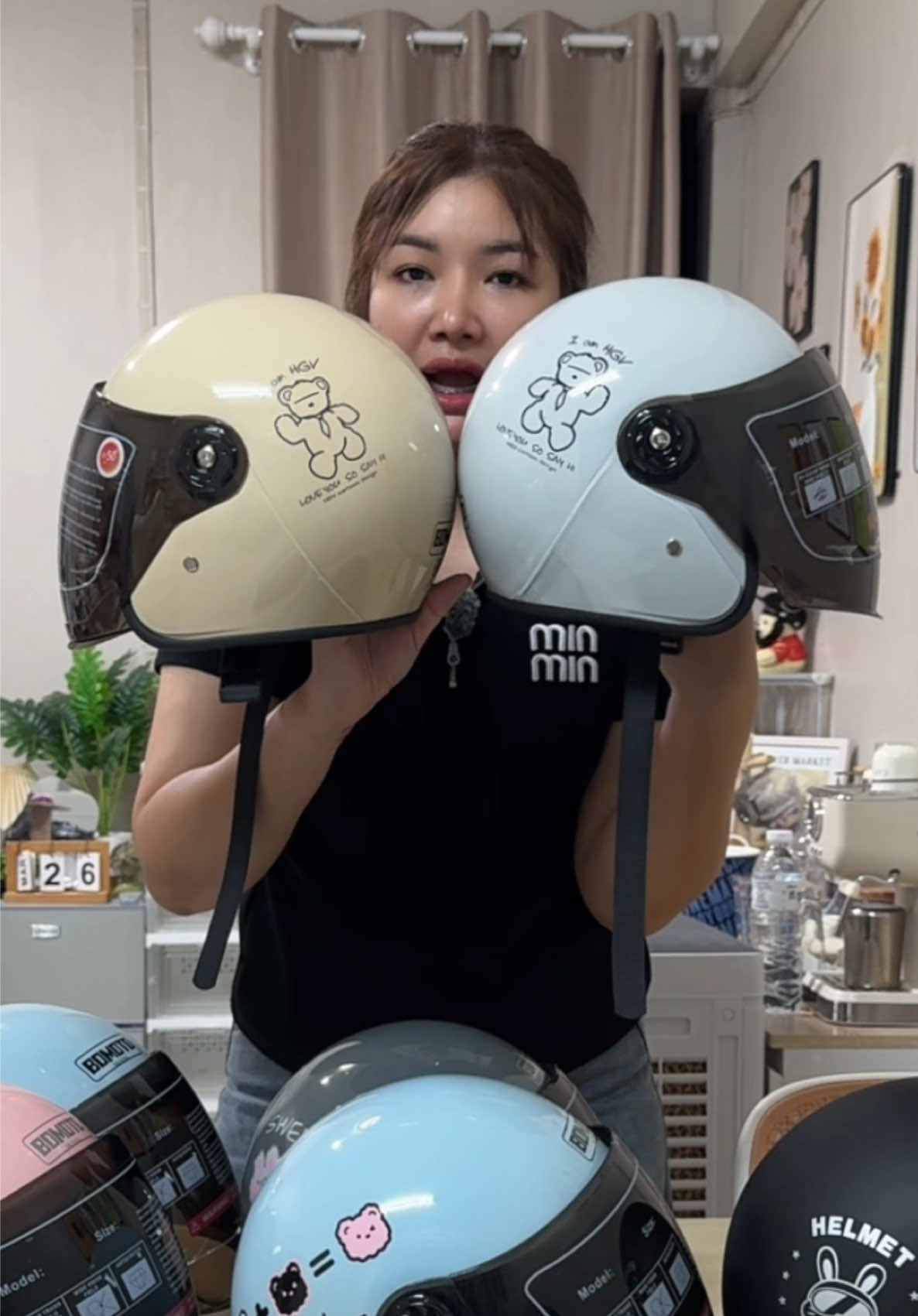 #หมวกกันน็อค #หมวกกันน็อคผู้ใหญ่ #หมวกกันน็อคครึ่งใบ #หมวกกันน็อคราคาถูกของดี #หมวกกันน็อคลายการ์ตูน 