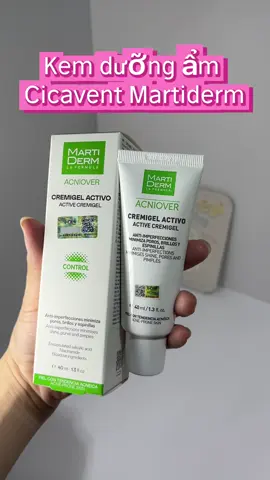 #lamdep #skincare #martiderm Kem Dưỡng MartiDerm Acniover Active Cremigel là gel-cream dành cho da dầu, dễ mụn. 	•	Công dụng chính: 	•	Hỗ trợ giảm mụn 	•	Kiểm soát dầu thừa, se lỗ chân lông, làm da sạch thoáng 	•	Dưỡng ẩm và củng cố hàng rào bảo vệ da 👉 Giúp da ẩm mượt, khỏe mạnh và hạn chế tình trạng mụn.