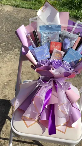 Make up Bouquet 💐 #cilaysflowershop #makeupbouquet #fyp #fypシ゚viral 