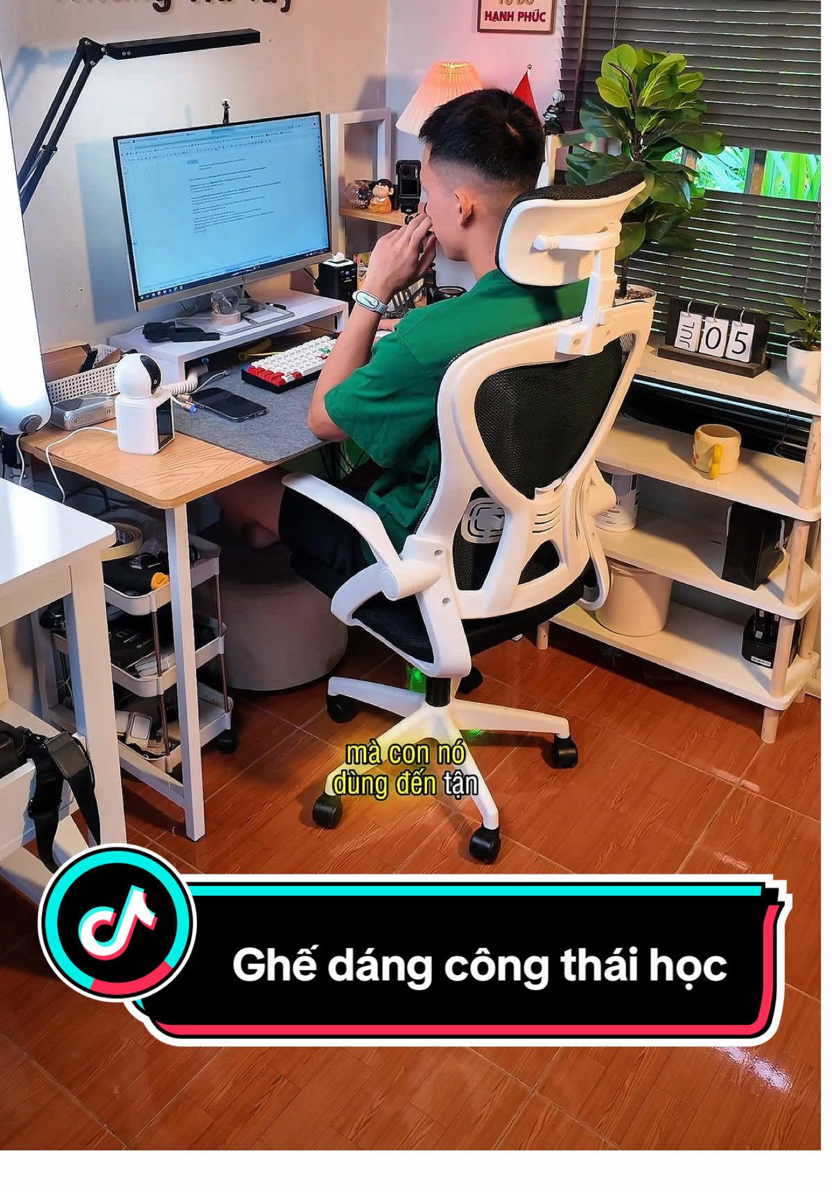 Ghế tựa dáng công thái học mà em mới mua ưng quá #khanghatay #ghecongthaihoc #ghevanphong #ghexoay #ghexoay360 