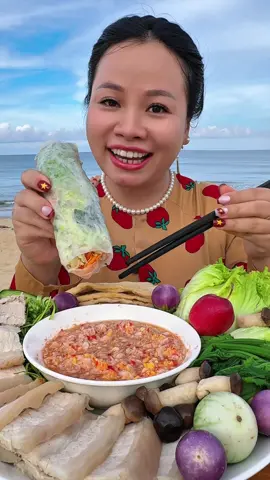 Gỏi cuốn chấm mắm ruốc xổi. Cực đã! #thuoccoba #dacsanvietnam #xuhuong #mukbang #ancungtiktok 