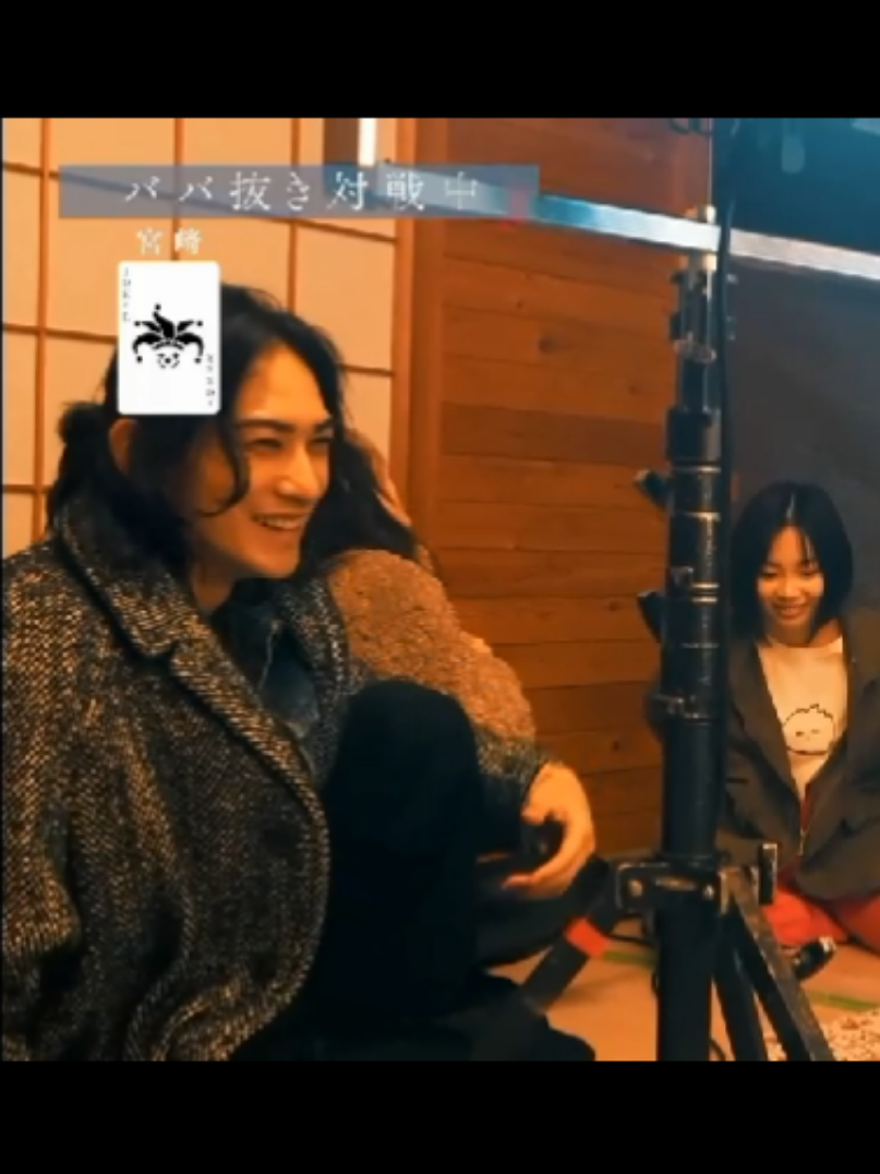 Bóng chày, cầu lông, chơi bài có hết nhé 🤣 #tenblank #glassheart 