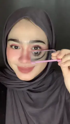 yashh nemu mascara yg ngbntu bgt bulmat aku jdi naik dan lentik  @otwoo.id #otwoo #otwoomascara #mascara #maskara #waterproofmascara 