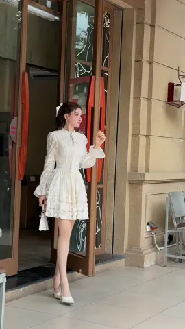 Mùa Thu mùa của những em váy tơ nhẹ nhàng , xinh xỉu up xỉu downn 🥰🥰🥰 #kieulinhstore6868 #vaydutiecsangchanh #vayxinh #TikTokFashion #vaythietke 