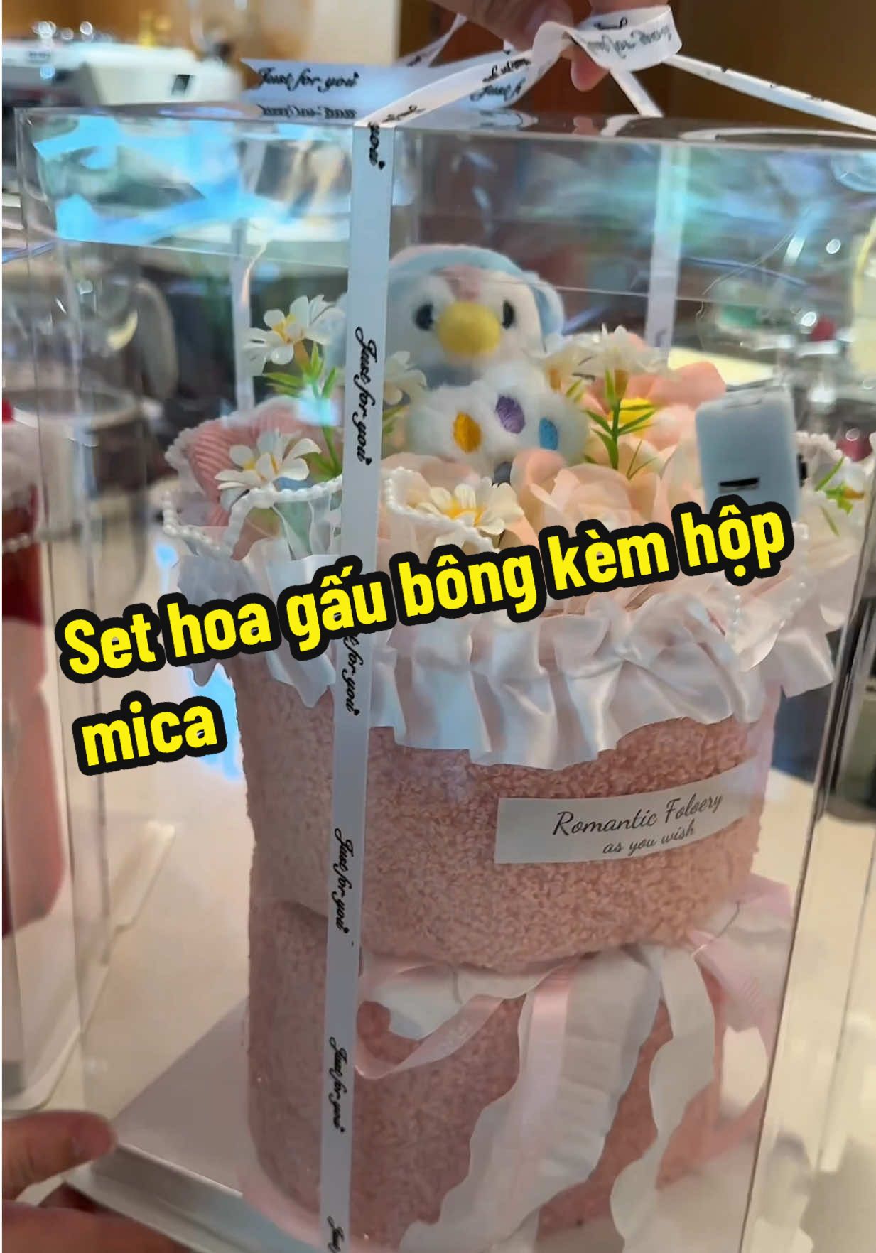 Set hoa gấu bông kèm hộp mica #hoagau #hoagaubong #hoasap #hoasapthom #qua20thang10 