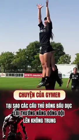 Tại sao các cầu thủ bòng bầu dục lại thường nâng đồng đội lên không trung. #thehinhfitness #bodybuilders #Fitness #gym #health 