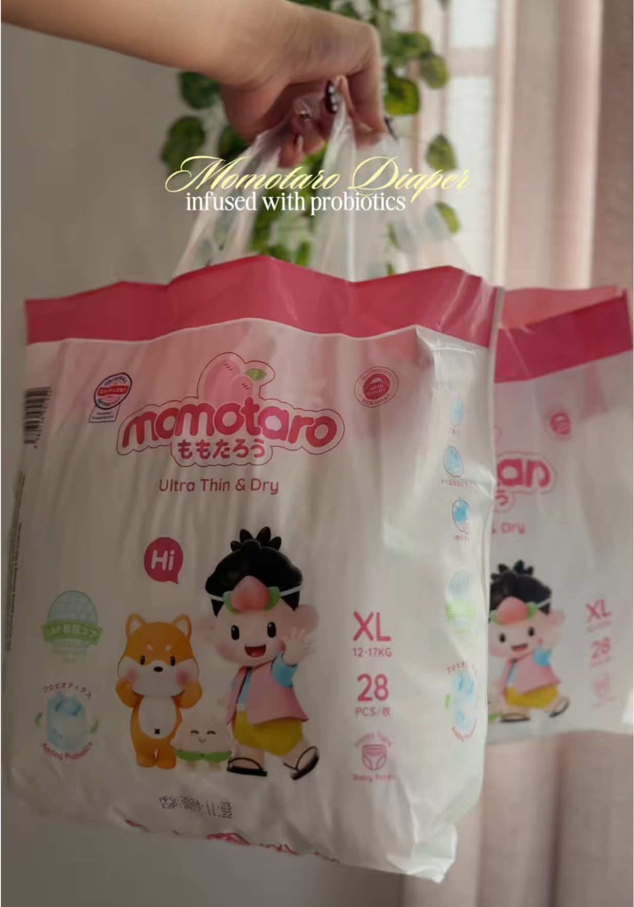This diaper is unbelievable—first time to experience something like this! An ultra-thin diaper with powerful absorbency, infused with probiotics, and super affordable. I think I just found a new diaper for my toddlers that I can truly trust. #babydiaper #momotaro #diapers #diaper #affordablediaper 