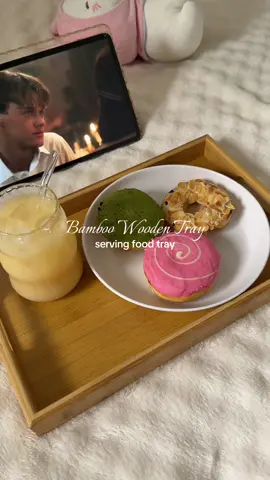 Not just a tray… it’s the ✨aesthetic✨ your food deserves. Bamboo wooden tray🪵 #servingtray #bambooservingtray #foodtray #bambootray #charcuterieboard 