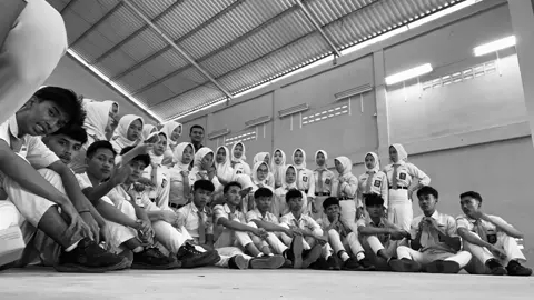 #bk2 #agit ganyangka uda fto ijazah aja:(