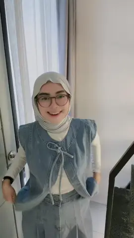 Membalas @ceciliaalodia  klik disini ya 👉 @Sasyaaqueen  bergo rasa pashmina yang bisa di leyot ini, bagus banget bahannya rayon cooltech yang sama kaya pashmina nya.. yuukk ka gas di co sebelum harga nya naik ☺👆✨ #bergomleyot #bergorayon #hijabinstan #bergoinstan #bergorasapashmina 
