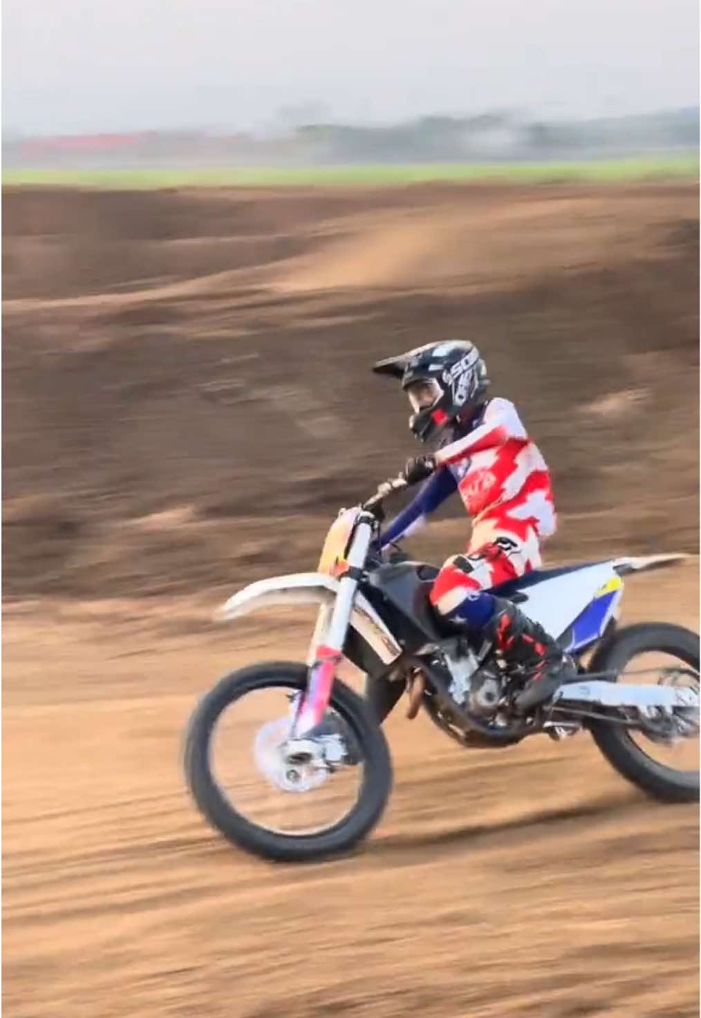 -☝️🧠🖖-                                                     #fyp #4upage #husqvarna 