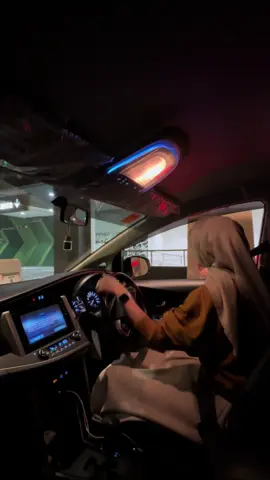 dj nya ko asikk🤏🏻#fypシ゚ #innova #innovareborn 