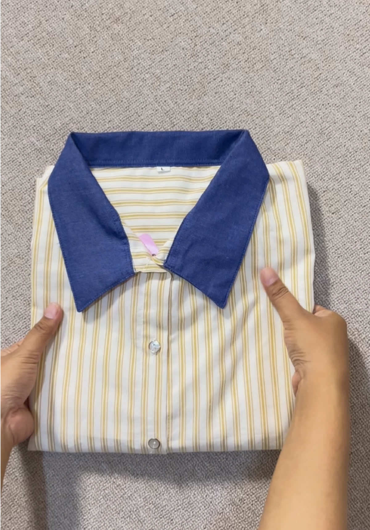 Eira stripe shirt #fypシ #fyp #kemejasalur #blousesalur #inspooutfit 