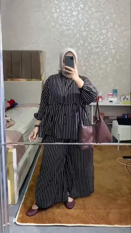 Setelan Jumbo bahan adem , enggak bikin gerah . Muat di bb aku 90 kg 😍🤍 #setelan #setelanwanita #setelanjumbo #outfitinspo #fypage 