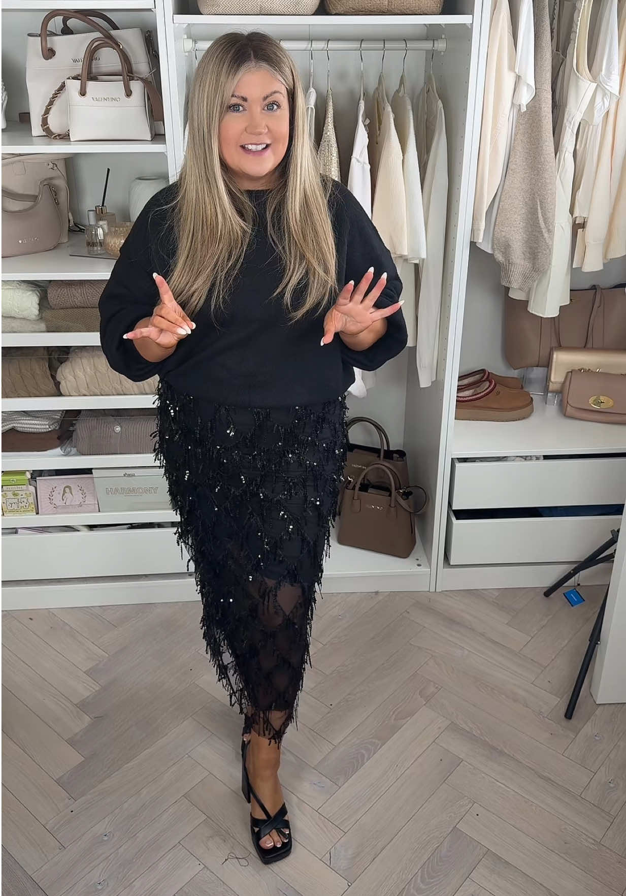 Up to size 16 this gorgeous sheer sequin #skirt is ideal for smart casual occasions or dressed up for a #partyoutfit  #sequinskirt 