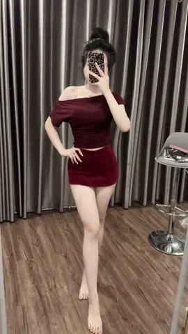 Cây đỏ cho rực rỡ kkk #xh #xuhuong #xuhuongtiktok #fyp #outfit 