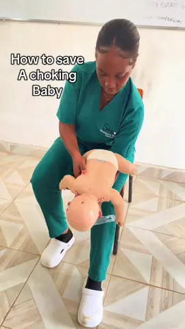 Saving a child from choking. @swee♥️🦋🤭 