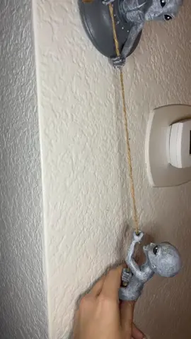 It’s scary how cute these guys are. #aliens #caughtoncamera #halloween #scary #decorations 