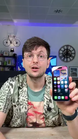 🎮 ¿Sabías que puedes conectar tu mando de Xbox al iPhone en 10 segundos? Sí, y la experiencia de jugar cambia por completo 🔥 ¿Eres más de tocar la pantalla o de darle caña con mando?