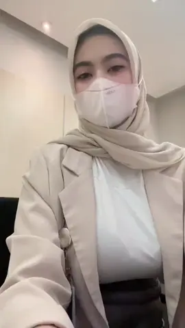#ukhti #jilbab #cantik #pulen #karyawan 