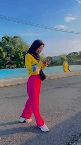 part 3 cantik itu relatif.... kalau ini negatif...