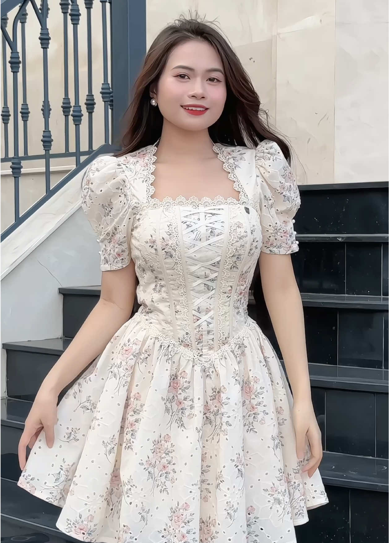 Chị gái nào muốn làm công chúa thì về đội của em Tự nha mọi người ơi 