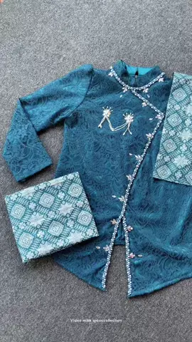 Rekomendasi kebaya tunangan dan wisudaa mewahhh bgttt🩵#fyp #kebayabrokat#rok#rok songket kebaya modern wisuda #kebayaset 
