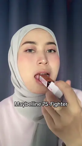 Buat semua jenis kulit cocok nih Maybelline Shade 75-Fighter😘 #maybelline #superstaymatteink #fyp 