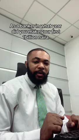 As how??? #corporatelife #corporate #corporatetiktok #banker 