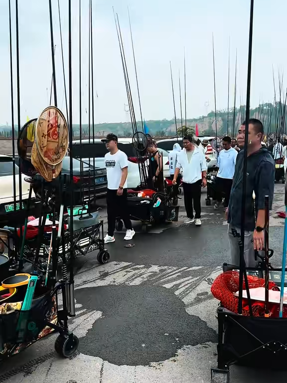 đi câu cho thư giãn mà sao áp lực ngang vậy ta #cauca #câucá #caudai #câuđài #xuhuong #huyentrang_fishing #câu_đài_huyền_trang #Capcut