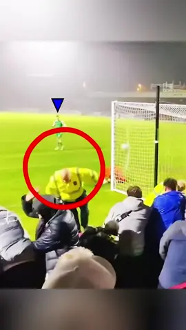 The unlucky guy on the football field 😅#fypシ #football #sports #funnyvideos #funnymoments 