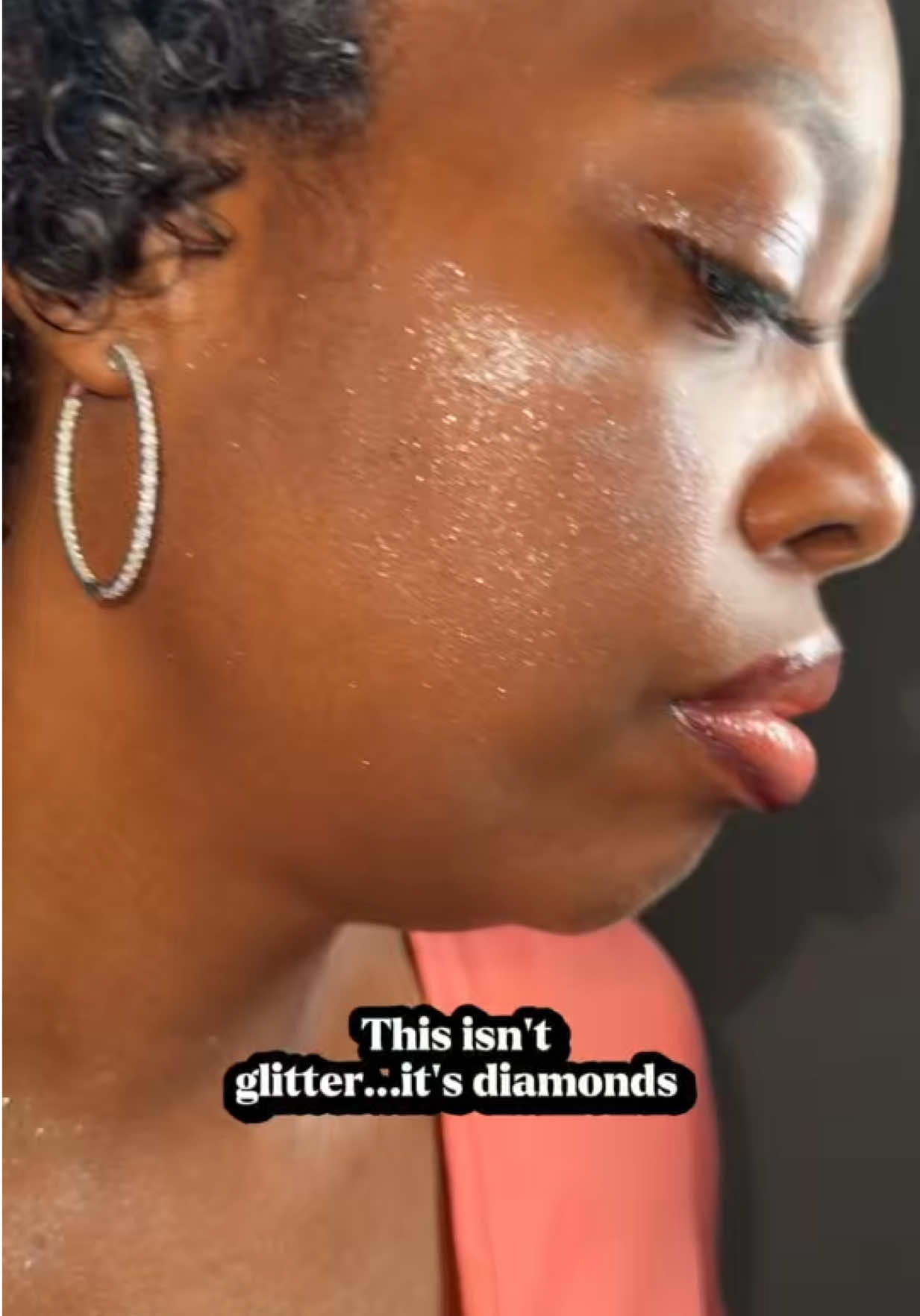 Glow like a goddess with Fenty Diamond Bomb + Match Stix for face, eyes, chest and hair #fentysuperbrandday #fentybeauty #diamondbomb #matchstix #GlowUp 