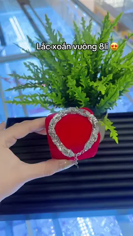 Lắc xoắn vuông 8li cho mấy chị em thích mẫu to đây ạ 😍 #xuhuongtiktok #viralvideo #learnontiktokph #viral #trangsucvangbac 