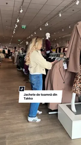 Dacă ești în căutarea unor jachete de toamnă la prețuri accesibile, trebuie să treci pe la Takko. 🥰 #jachetedetoamnă #trench #takko #valuecentrezalau 