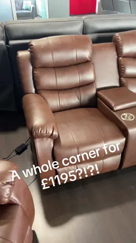 Come down and check it out at Abode Furniture Outlet Farnham or give us a call at 07774 287459 to find out more. #foryoupage #fyp #farnham #sofa #recliner 